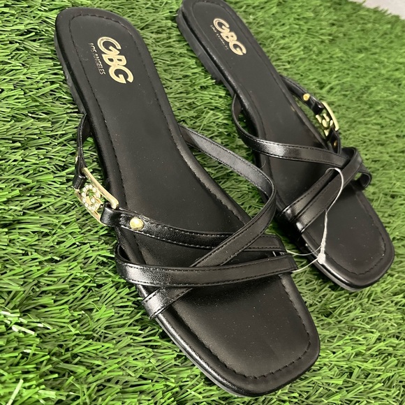 GBG Los Angeles Black Strappy Sandals NWOT - Picture 2 of 4